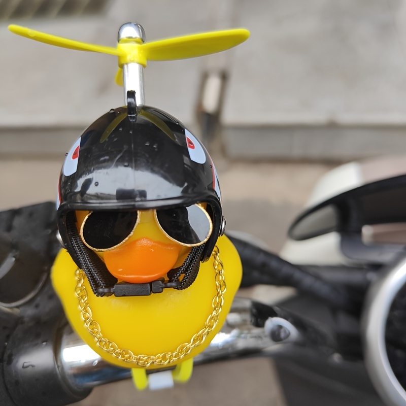 1PC cute yellow duck decoratio – Motorcycle Gear Yellow Bewertung und Preis